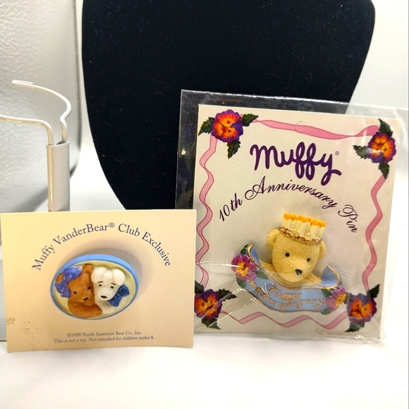 💥 3/$20 Two Muffy Vanderbear Pins. 10th Anniversary and  Club Exclusive! - Picture 1 of 8